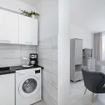 Bright In With Air Conditioning And Parking By Renters Kolobrzeg